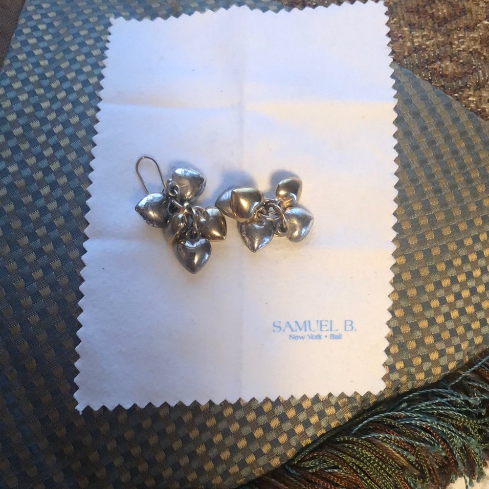 Silvertone Heart Earrings